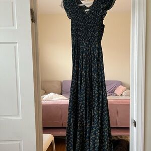 Elegant Blue Floral Maxi Dress